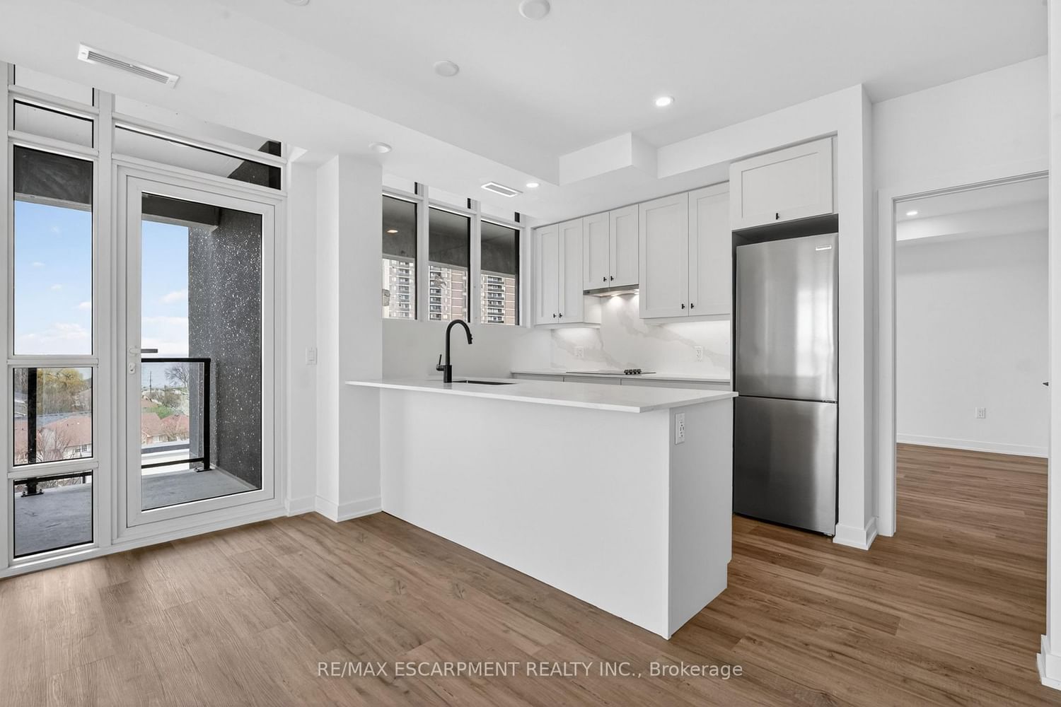 461 Green Road W • #707 • Hamilton, ON photo 11