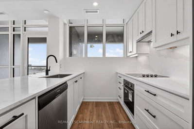 461 Green Road W • #707 • Hamilton, ON photo 8