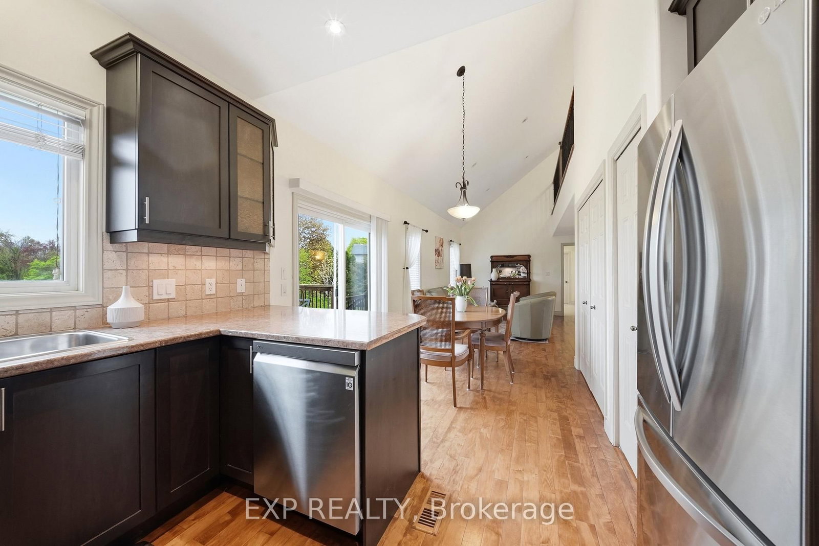 16 Amber Place • Belleville, ON photo 12