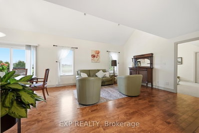 16 Amber Place • Belleville, ON photo 8