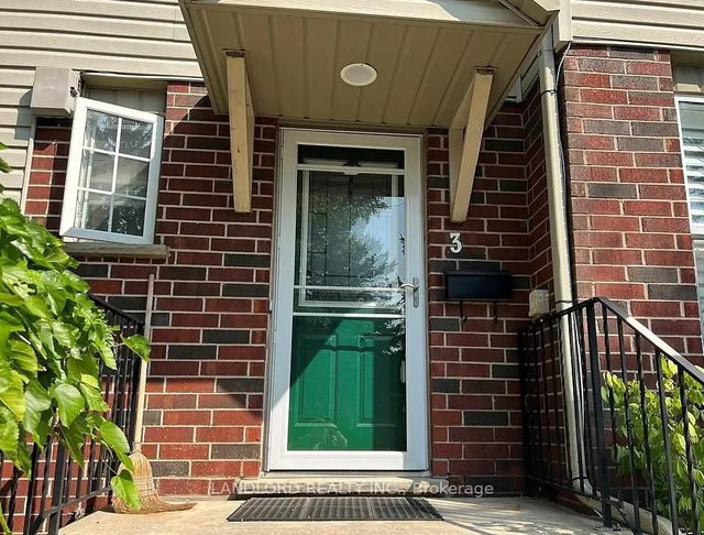 3 - 26 Poplar Drive
