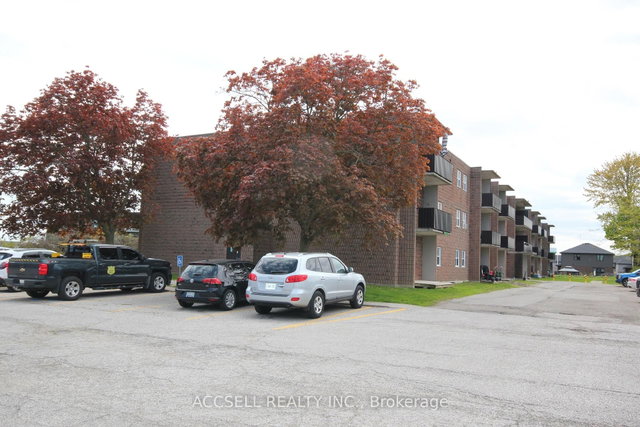 306 - 276 Merritt Avenue