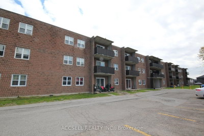 Condo for sale at 212-276 Merritt Avenue, Chatham-Kent, Ontario, N7M 3G1 - Chatham - MLS: X13133192