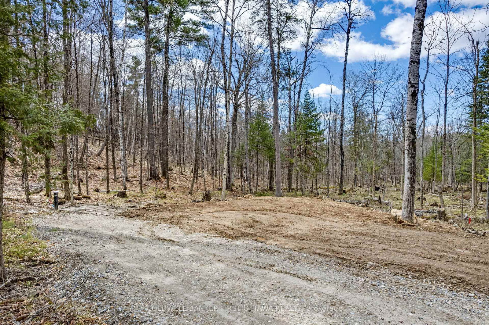 621 North Shore Rd Road • Mcdonalds Corners, ON photo 11
