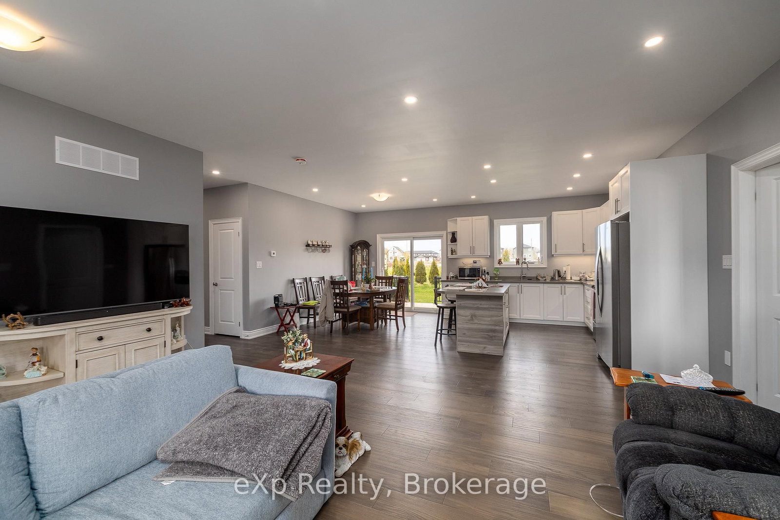 43 Country Crescent • Meaford, ON photo 6