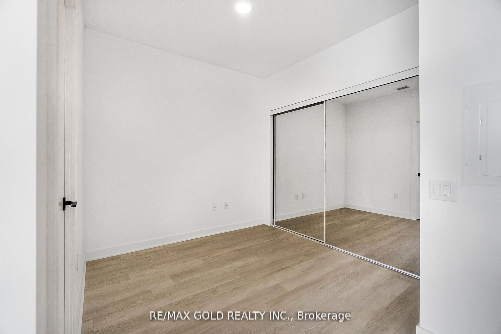2782 Barton Street E • #803 • Hamilton, ON photo 22