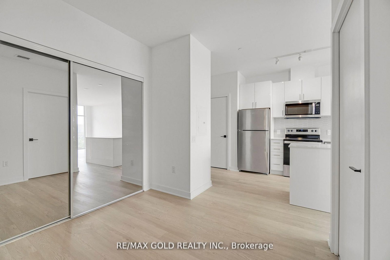 2782 Barton Street E • #803 • Hamilton, ON photo 24