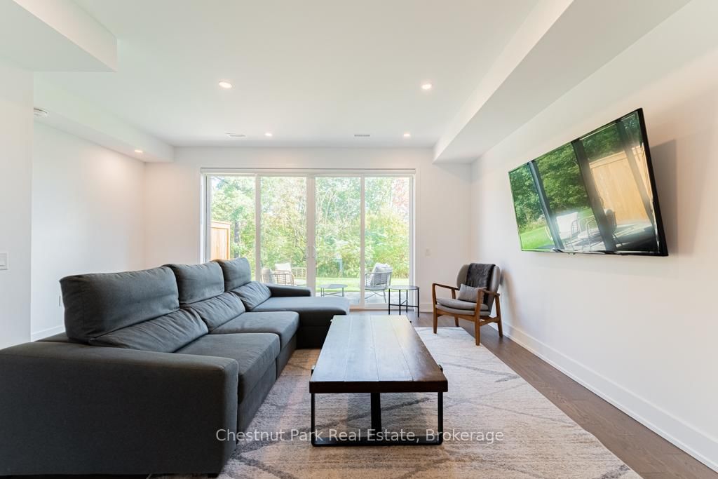 29 ROCKMOUNT Crescent • Gravenhurst, ON photo 12