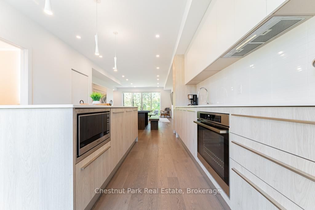 29 ROCKMOUNT Crescent • Gravenhurst, ON photo 8