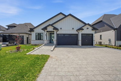 31 Briscoe Crescent