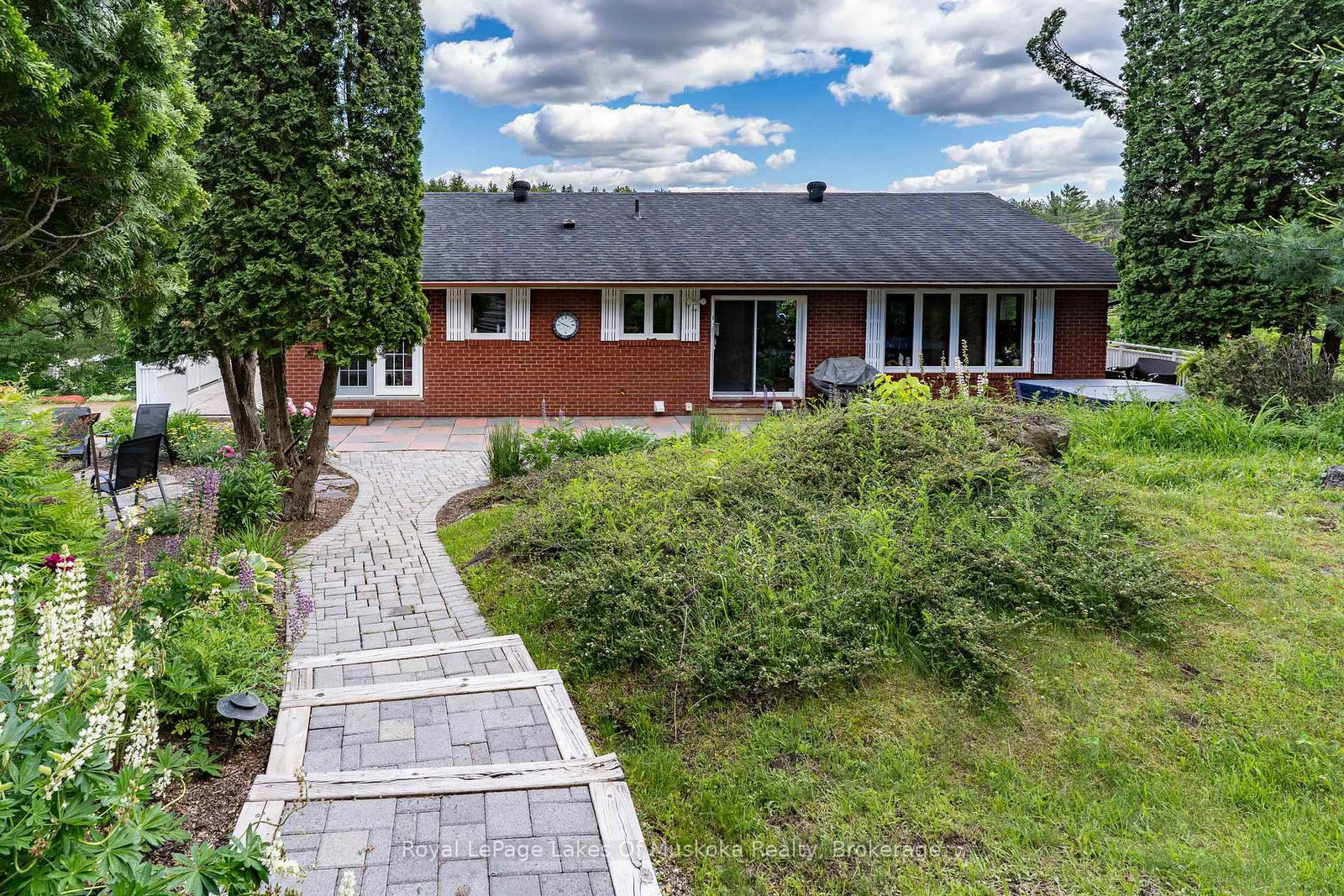 183 Santas Village Road • Bracebridge, ON photo 31