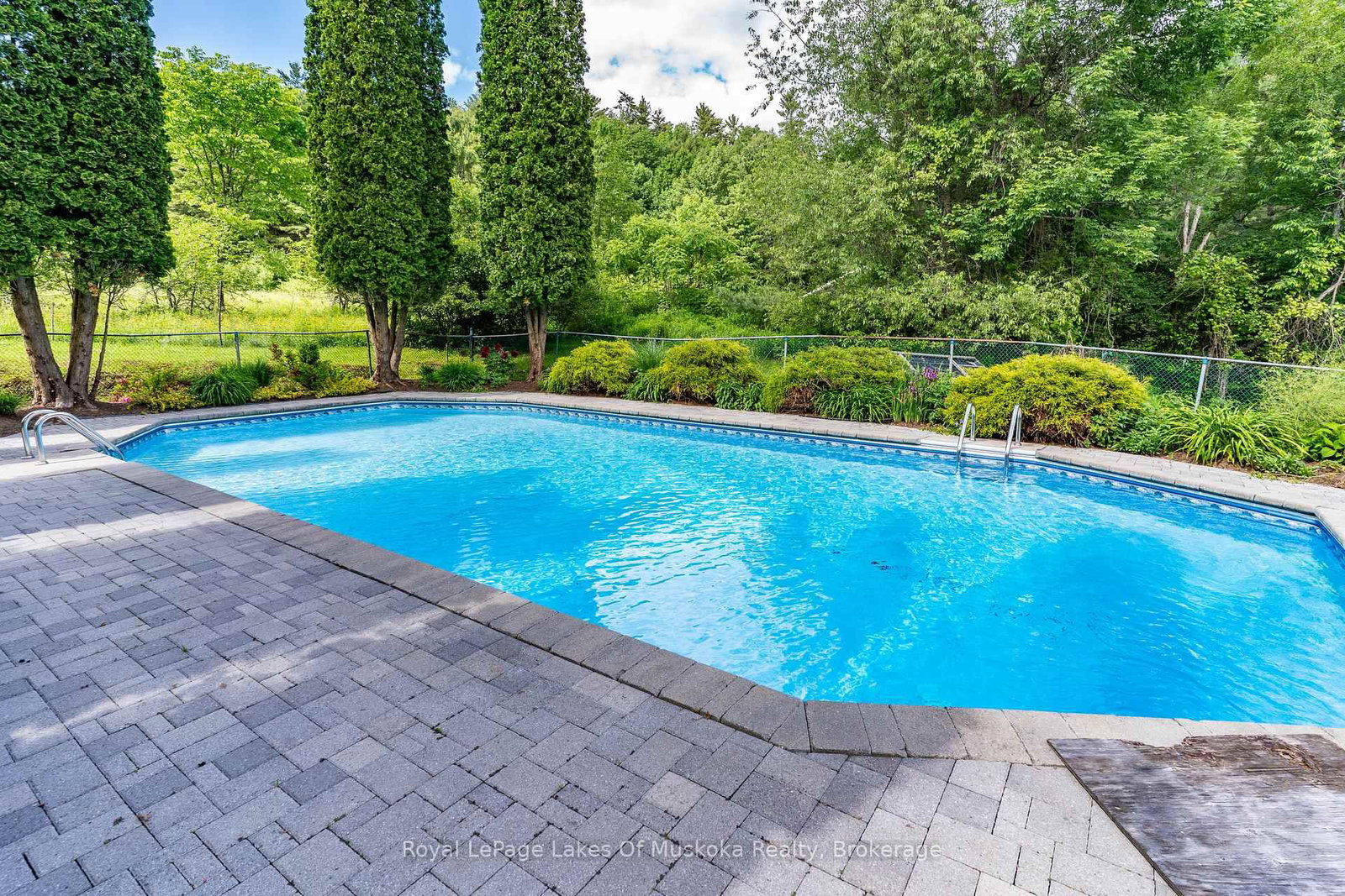 183 Santas Village Road • Bracebridge, ON photo 38