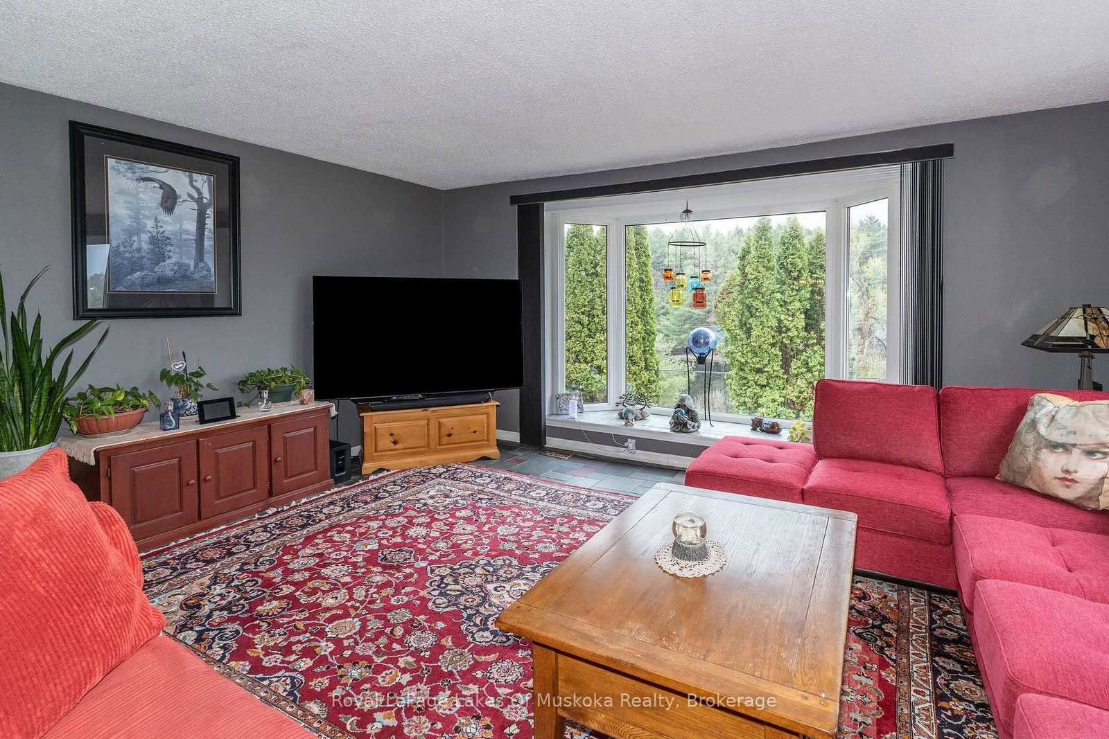 183 Santas Village Road • Bracebridge, ON photo 6