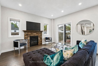 24B Greenwood Avenue — more photos