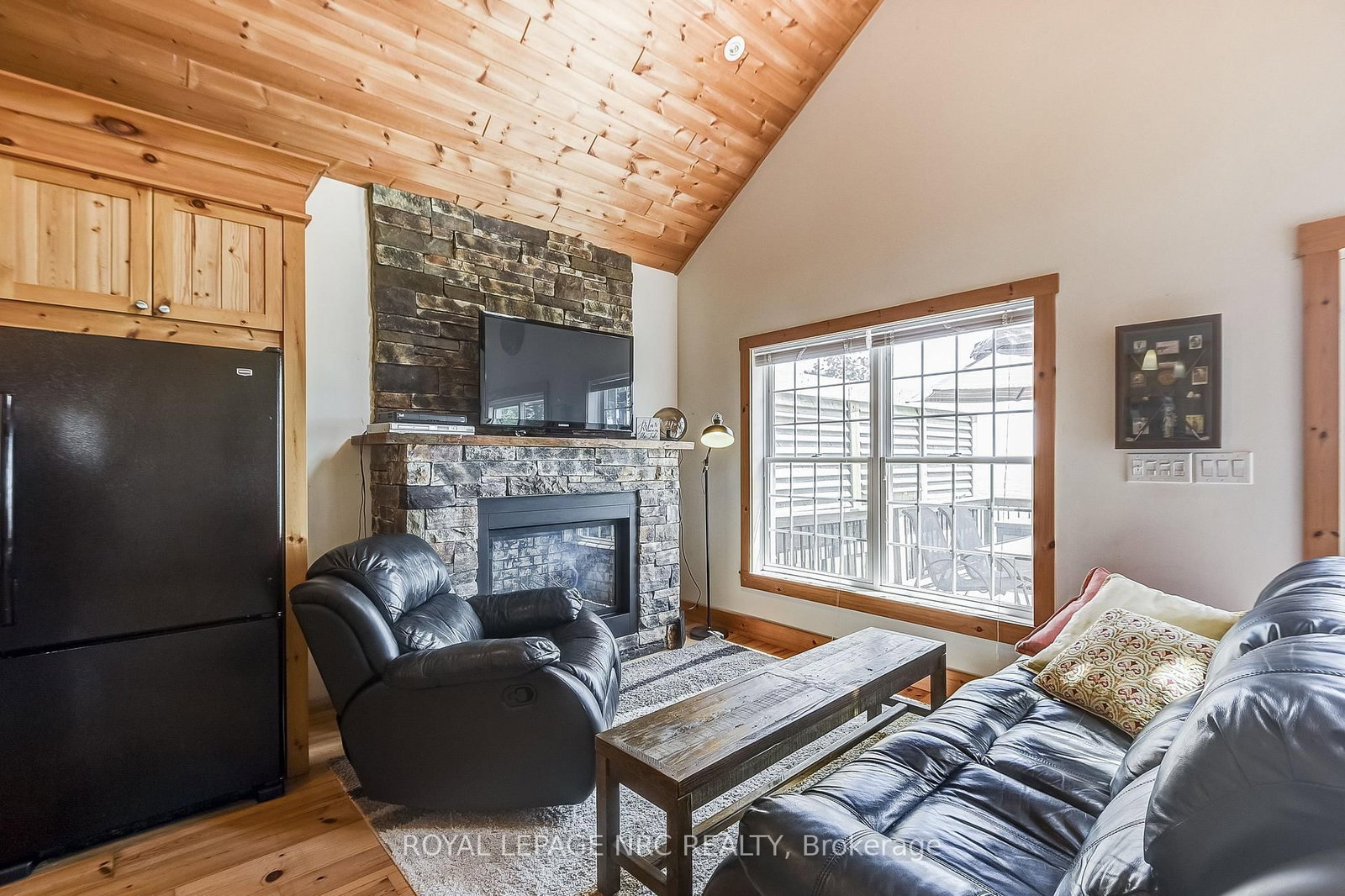 10849 Lakeshore Road W • Wainfleet, ON photo 11