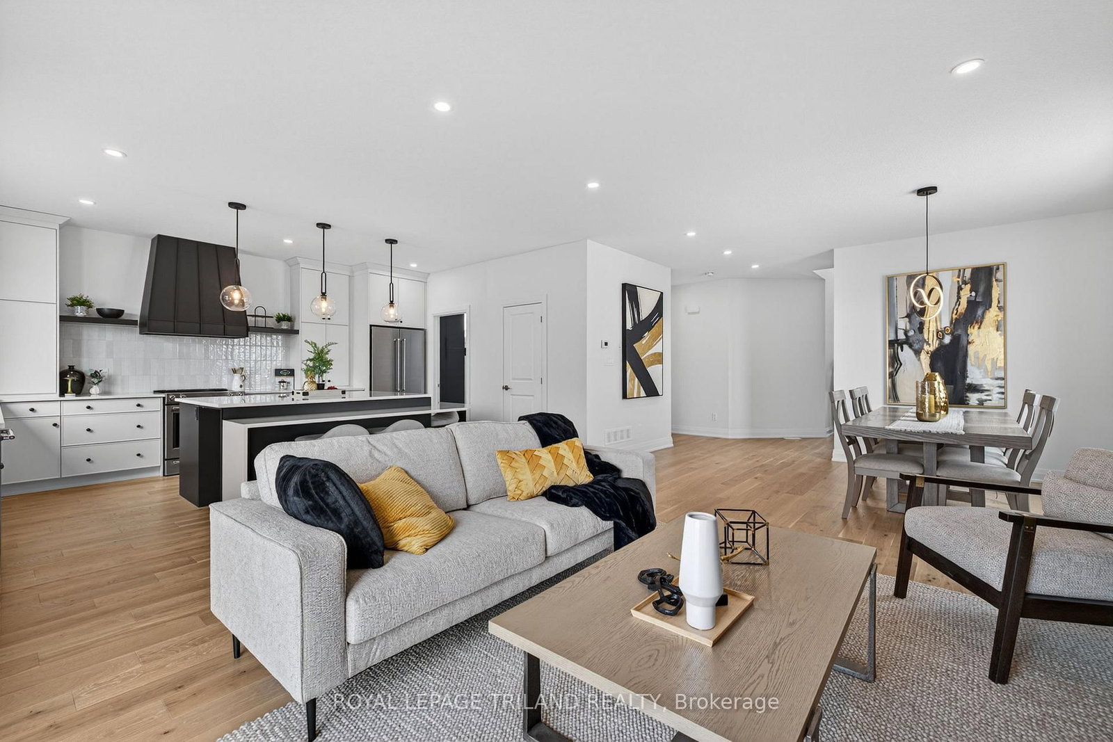 35 Allister Drive • Middlesex Centre, ON photo 16