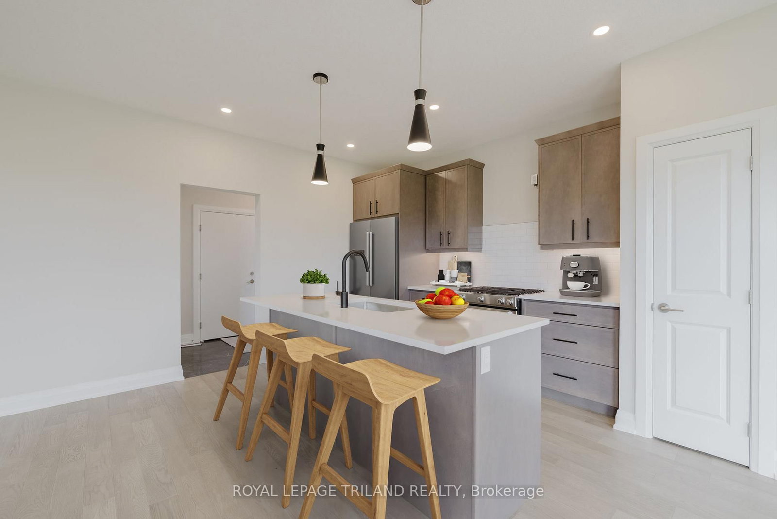 39 Allister Drive • Middlesex Centre, ON photo 14