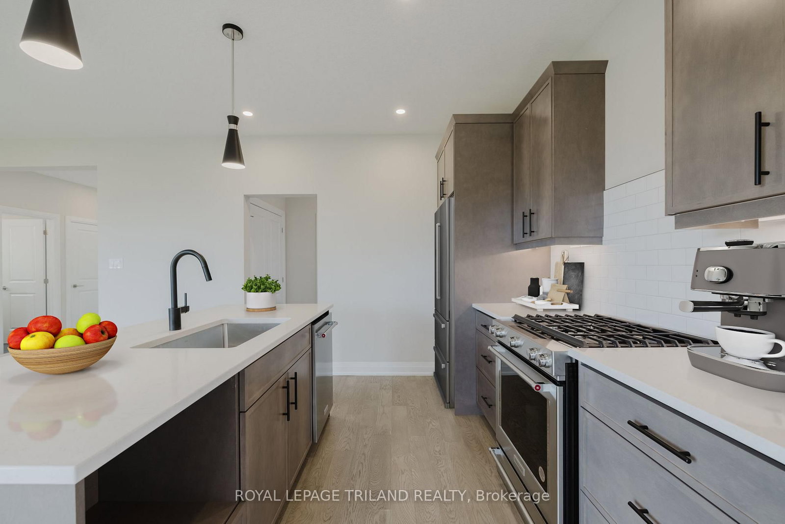 39 Allister Drive • Middlesex Centre, ON photo 15