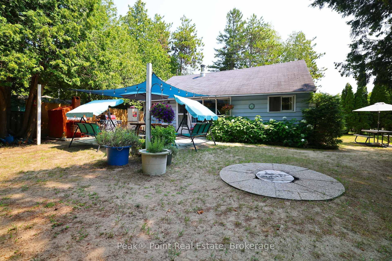 20 Clarence Avenue • South Bruce Peninsula, ON photo 3