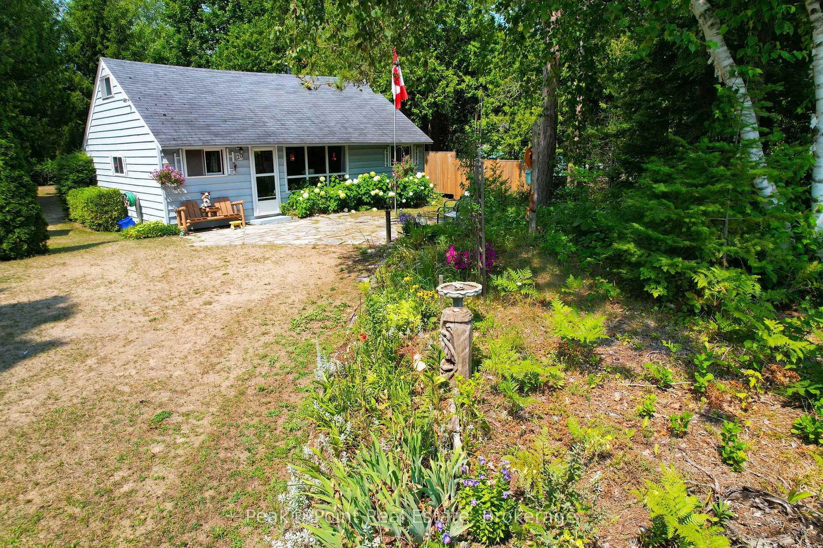 20 Clarence Avenue • South Bruce Peninsula, ON photo 6