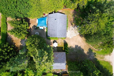 20 Clarence Avenue • South Bruce Peninsula, ON photo 7