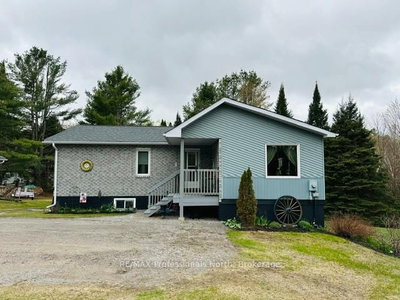 Detached House sold at 1297 Hunter Creek Road, Minden Hills, Ontario, K0M 2K0 - Lutterworth - MLS: X13134404