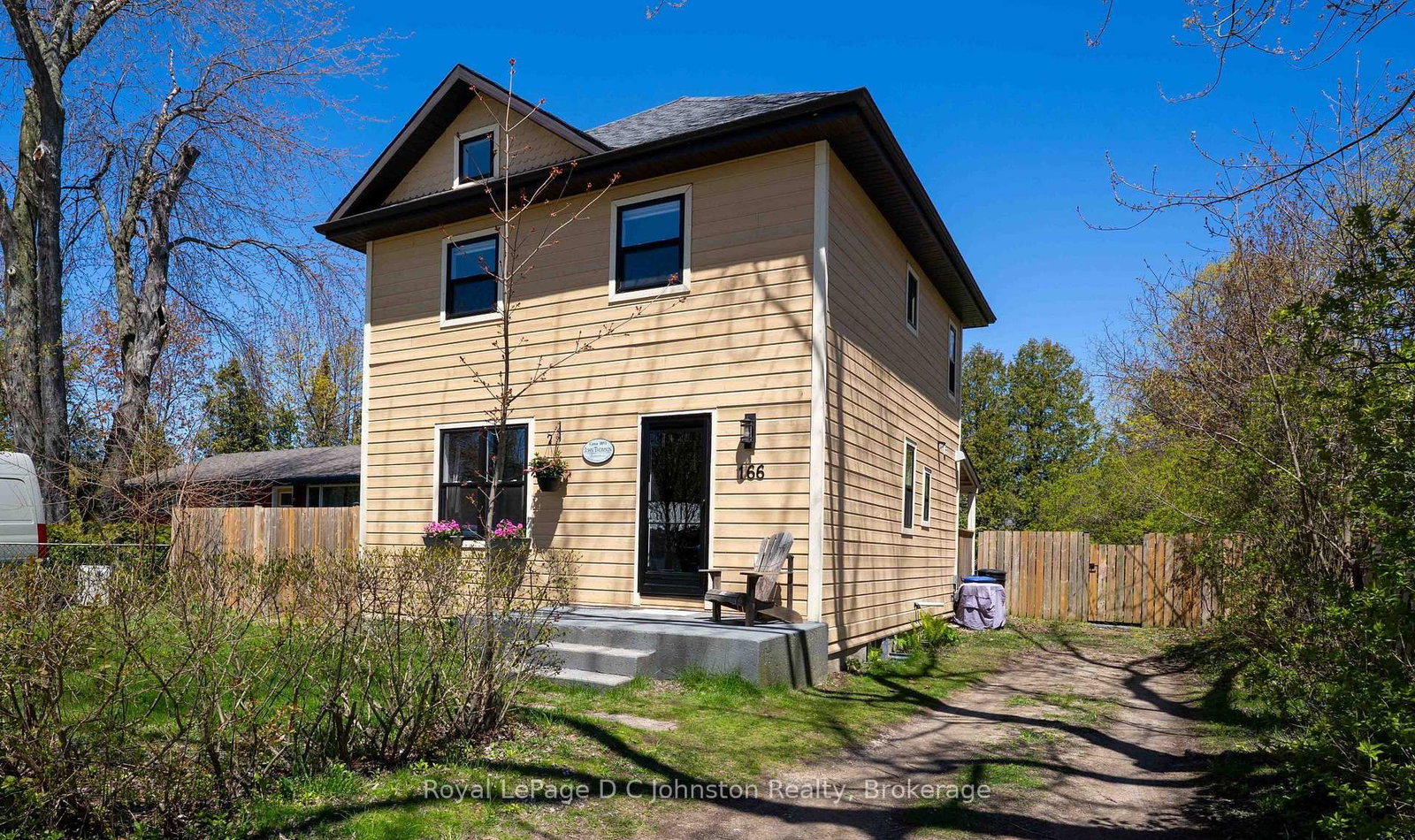 166 Macdonald Lane • Saugeen Shores, ON photo 1