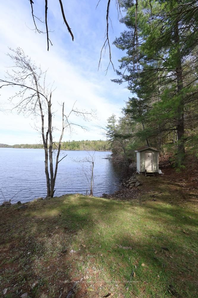 823 E Tangamong Road • Limoges, ON photo 25