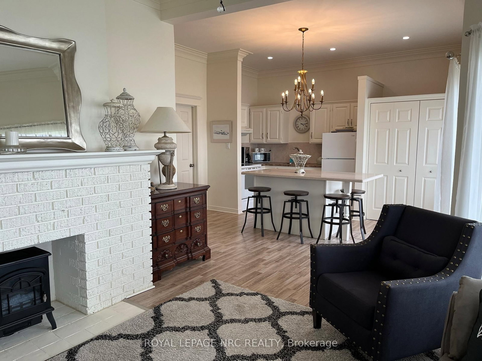 56 West Street • Port Colborne, ON photo 4