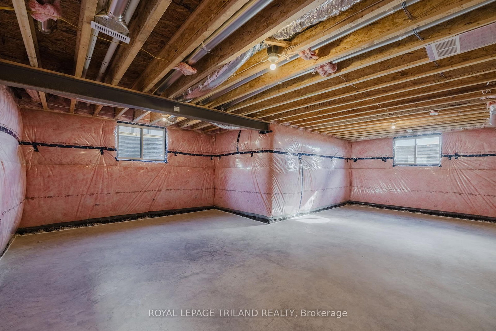 43 Allister Drive • Middlesex Centre, ON photo 32