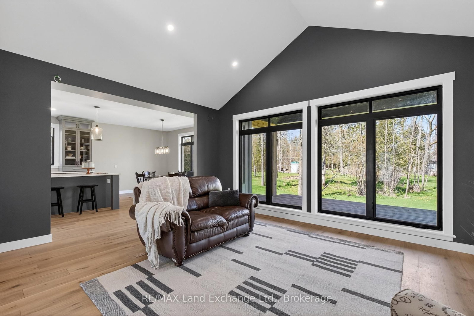 244 St Arnaud Street • Huron-Kinloss, ON photo 7