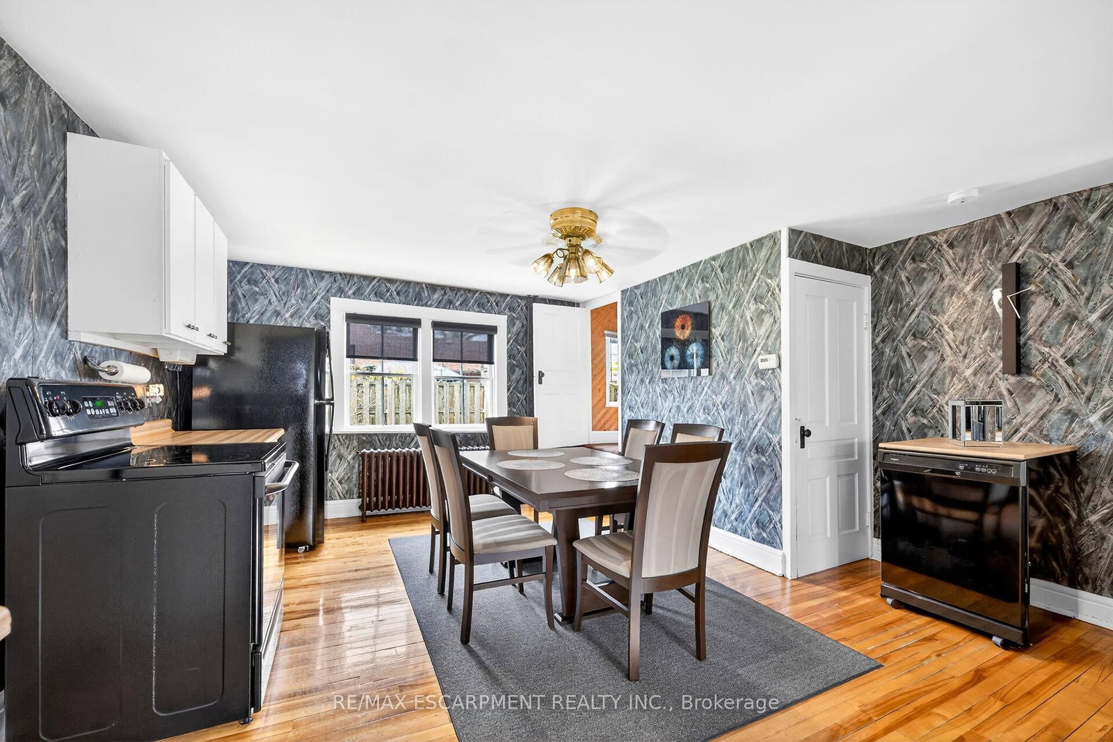 35 OTTAWA Street S • Haldimand, ON photo 15