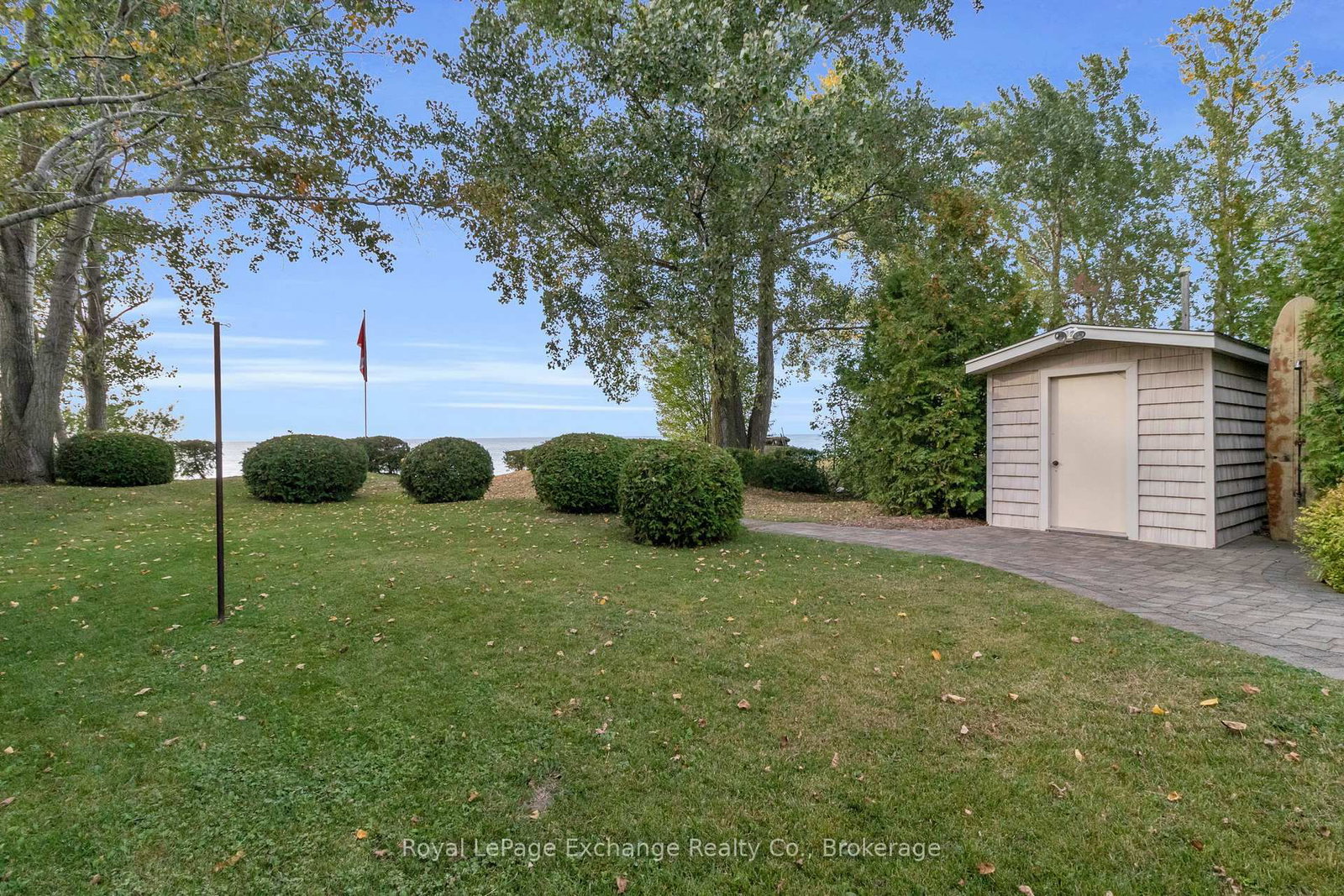 82 BELL Drive • Huron-Kinloss, ON photo 44