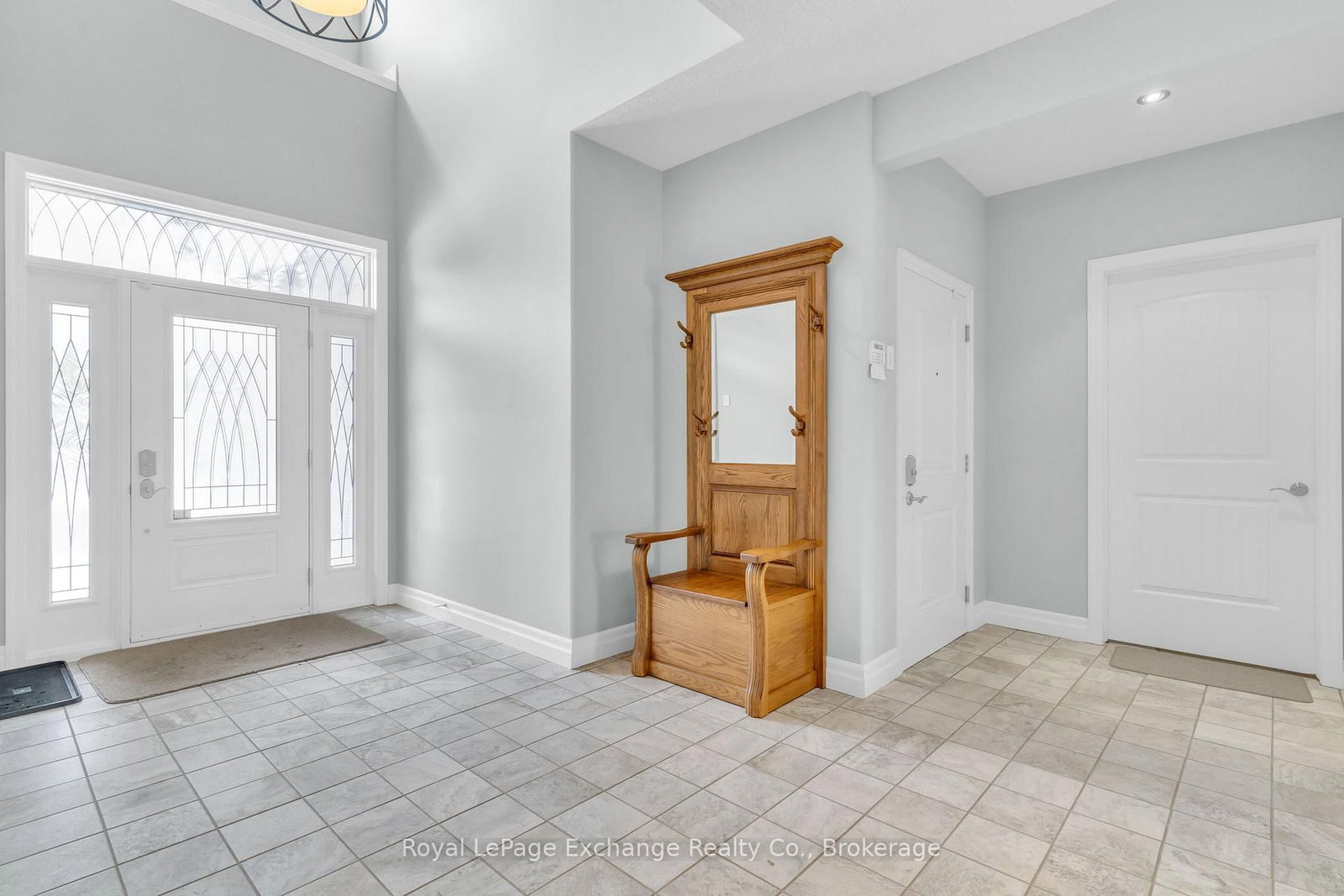 82 BELL Drive • Huron-Kinloss, ON photo 5
