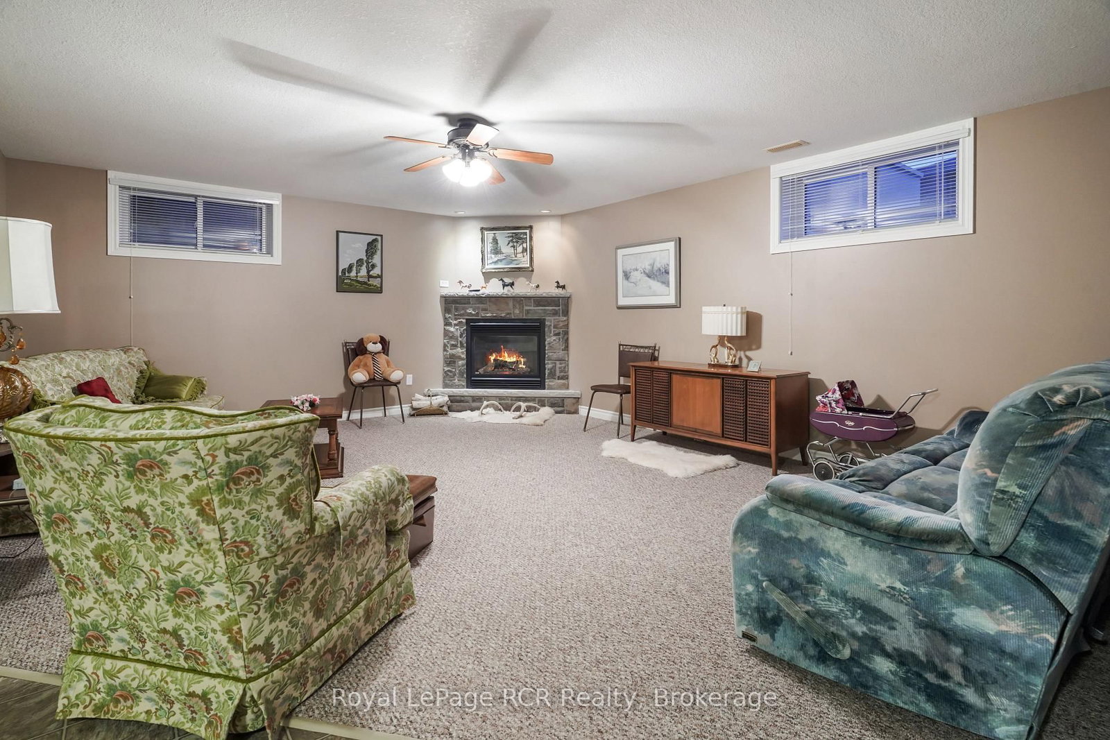570 S Reserve Avenue • North Perth, ON photo 34