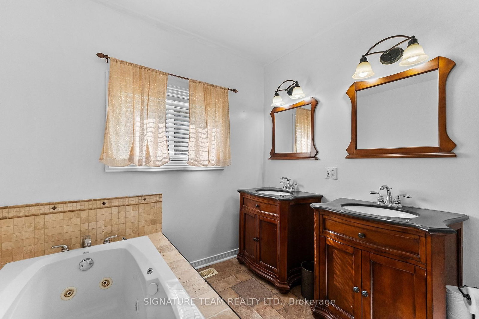 32B Lefty Lane • Haley Station, ON photo 44