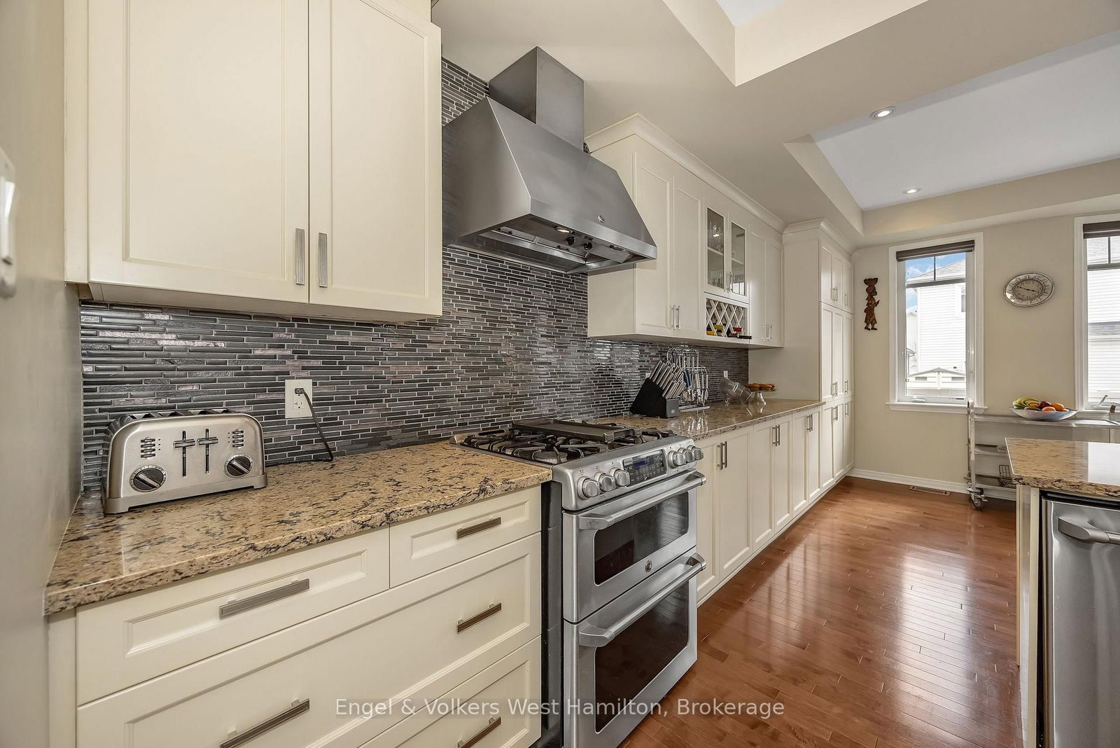 333 Percheron Way • Stittsville, ON photo 7