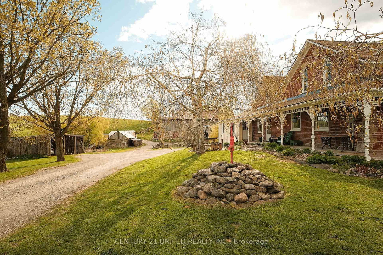 1578 Heritage Line • Otonabee-South Monaghan, ON photo 37
