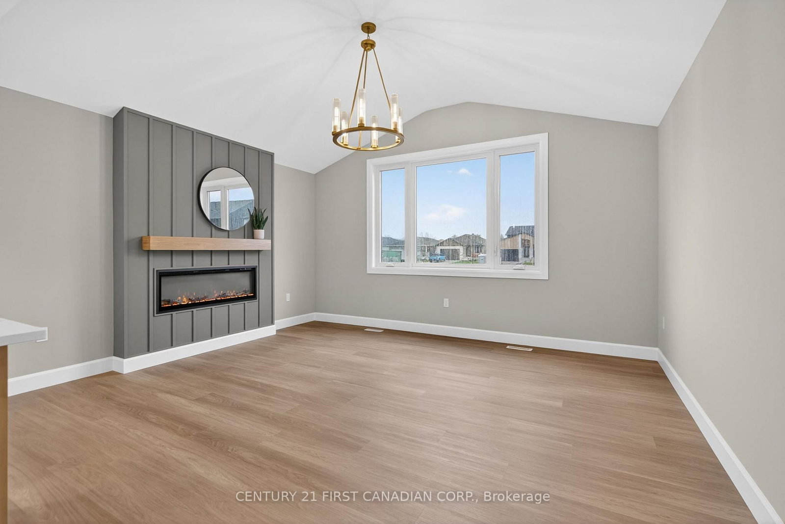 107 Sheldabren Street • North Middlesex, ON photo 16