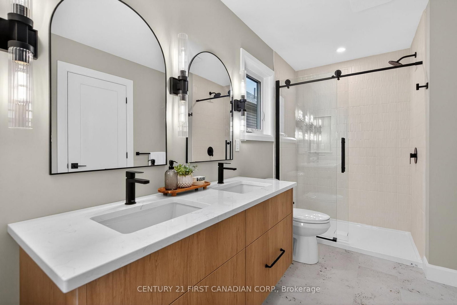 107 Sheldabren Street • North Middlesex, ON photo 29