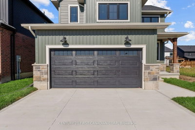 107 Sheldabren Street • North Middlesex, ON photo 6