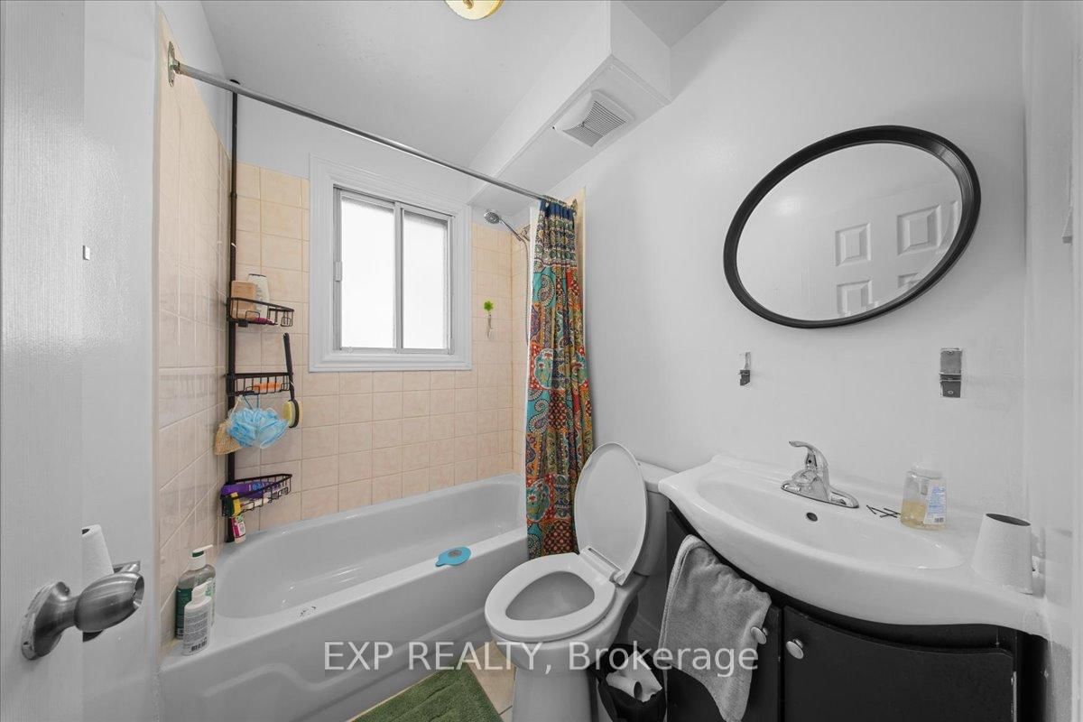 208 Montfort Street - Photo 11