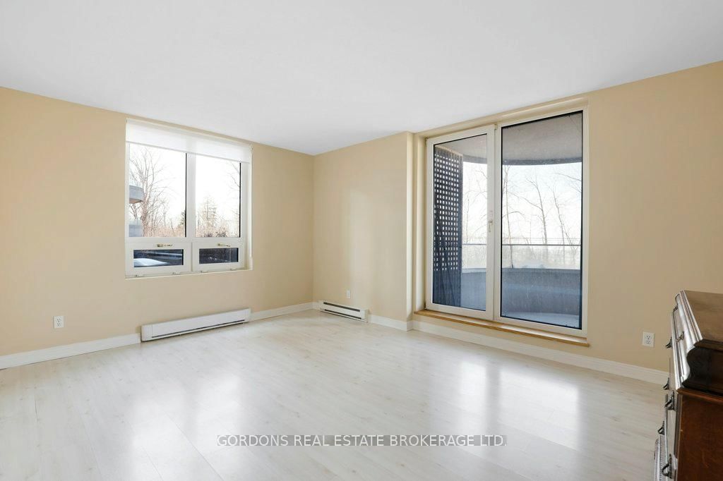 3099 Carling Avenue • #103 • Ottawa, ON photo 24