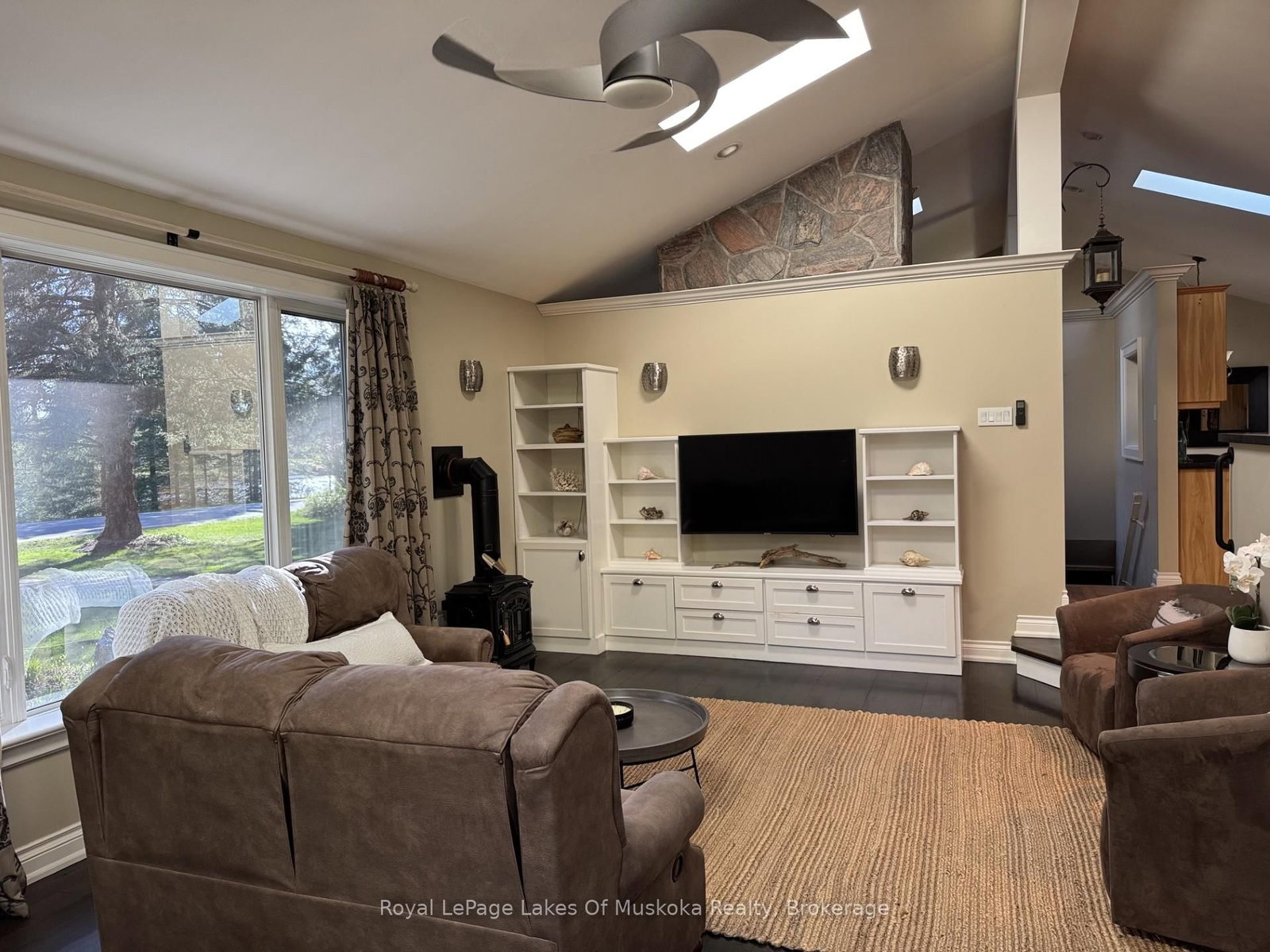 2 W Leslie Drive • Bracebridge, ON photo 41