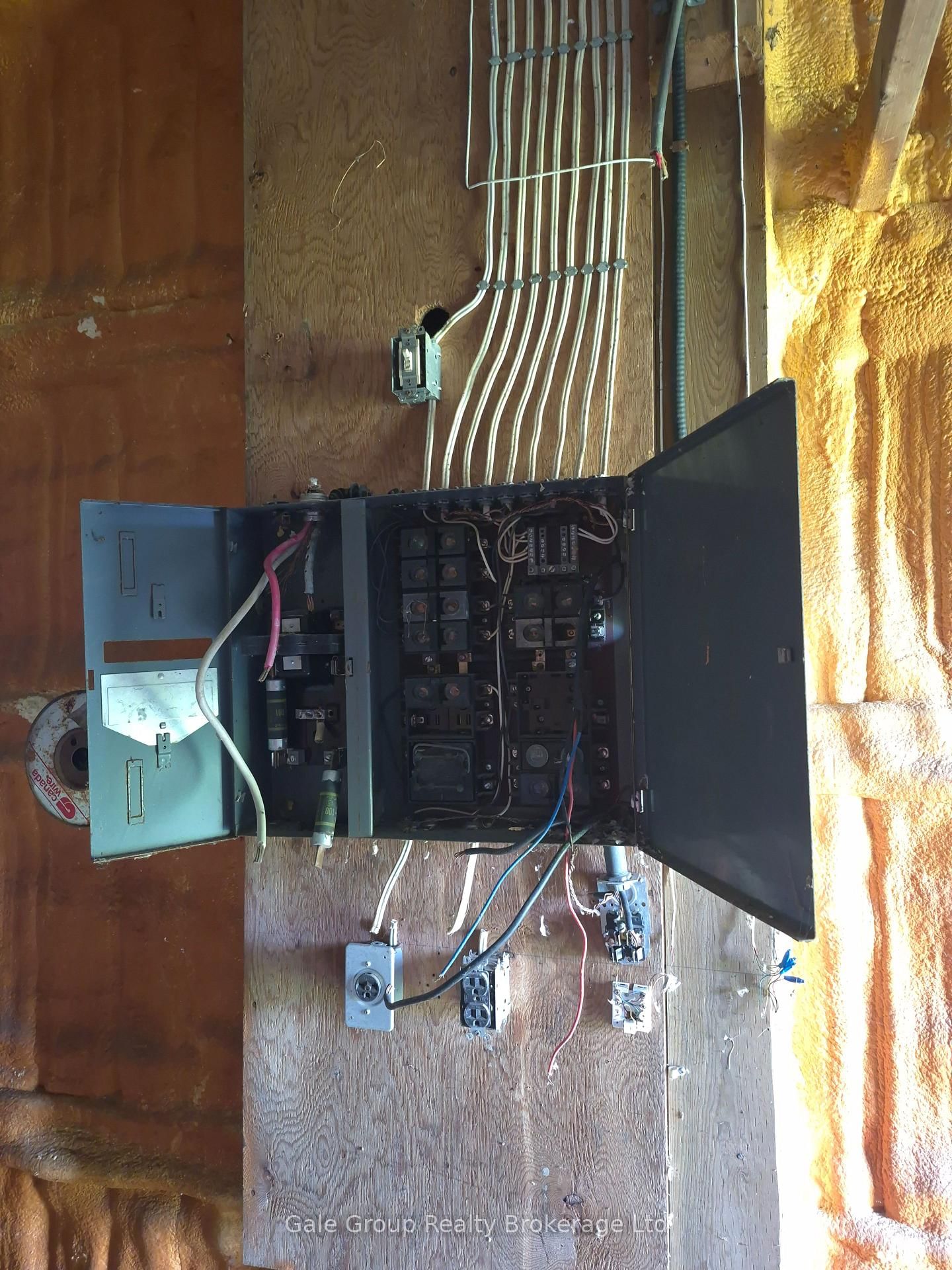 Listing Image 7