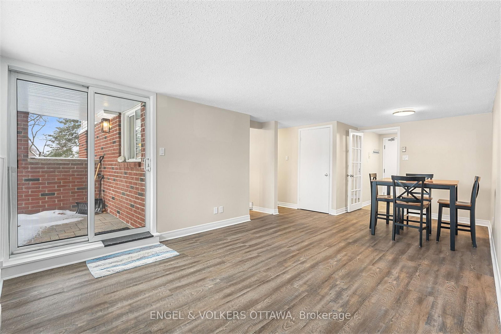 6532 Bilberry Drive • #109 • Ottawa, ON photo 11