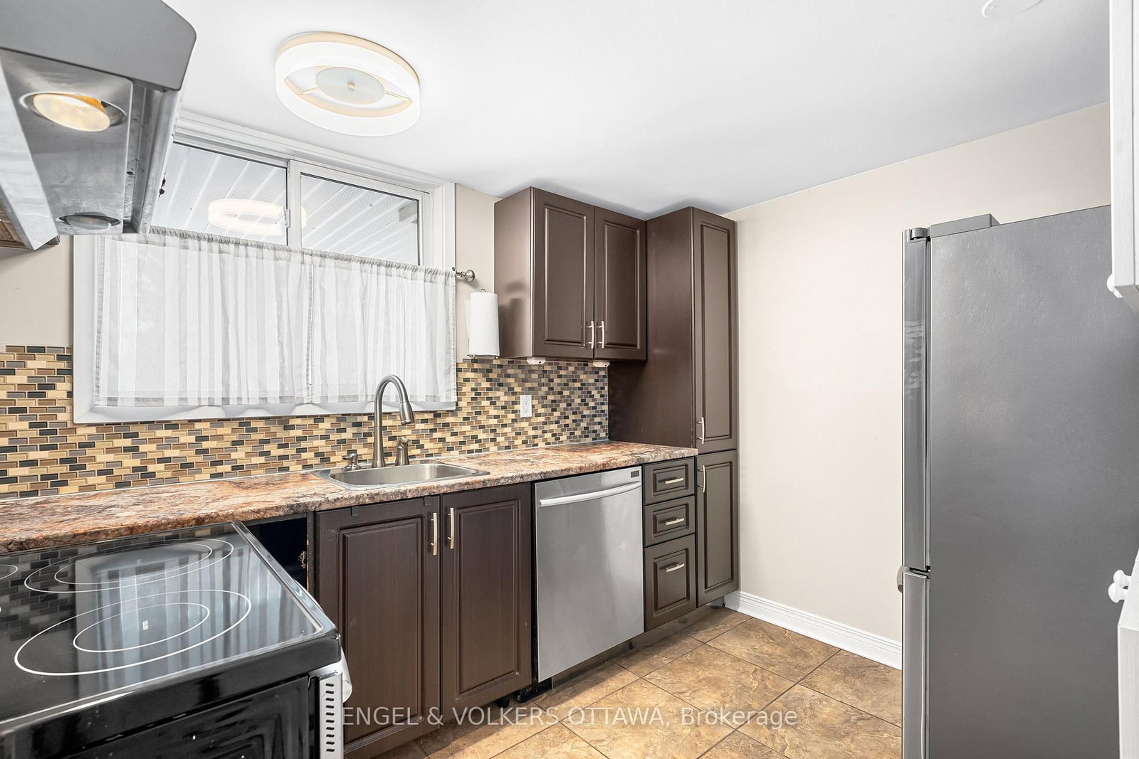 6532 Bilberry Drive • #109 • Ottawa, ON photo 13