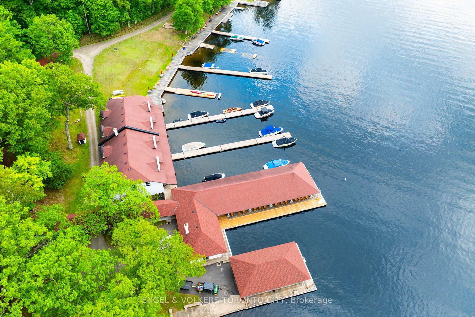 12 Bigwin Island • #126 • Lake of Bays, ON photo 26