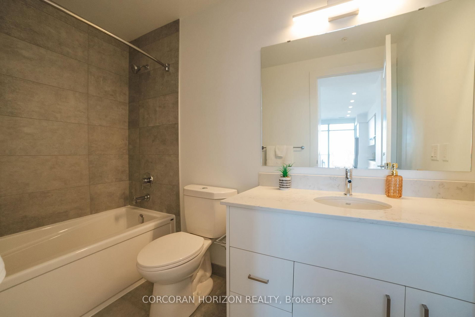 15 Glebe Street S • #1701 • Cambridge, ON photo 14