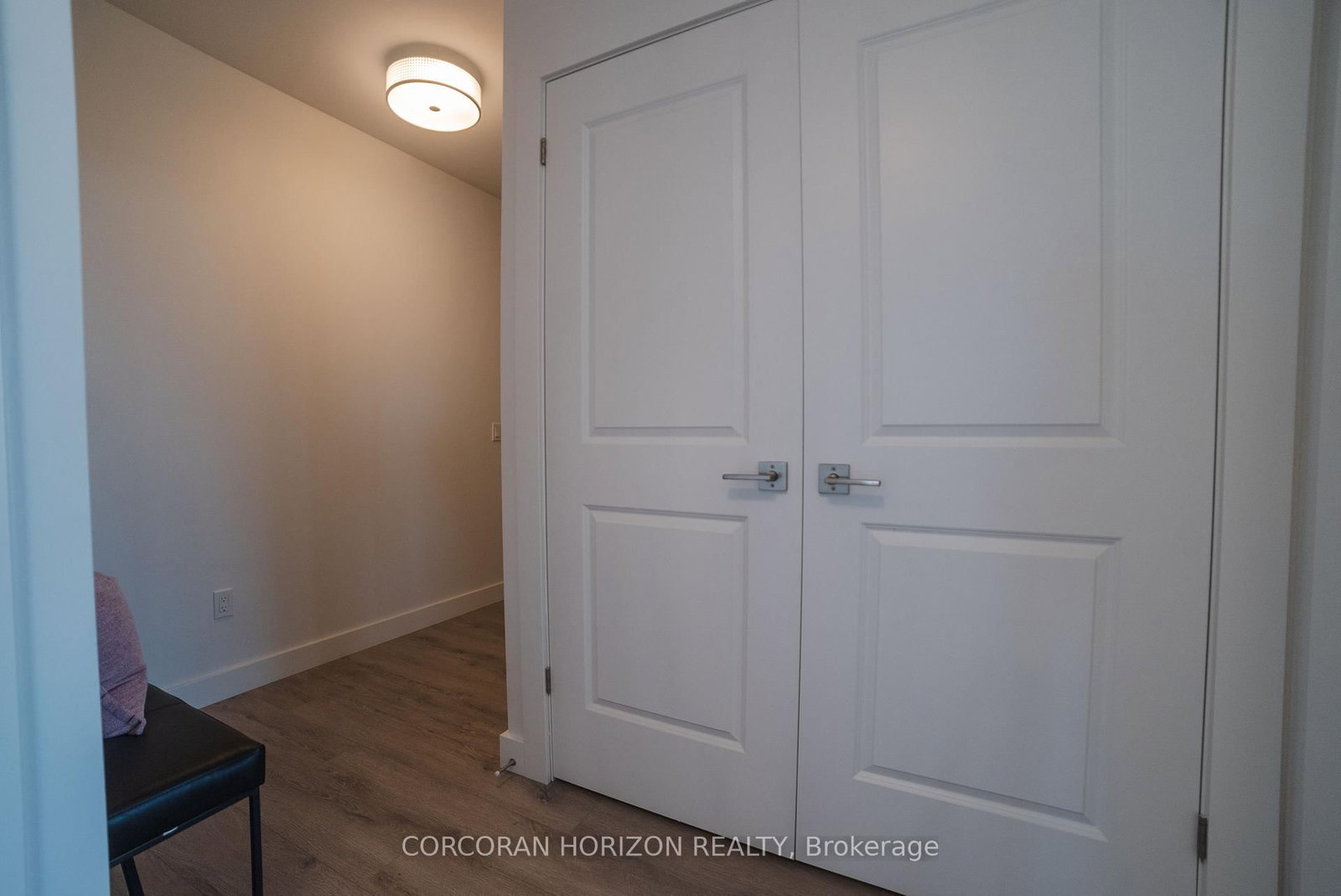 15 Glebe Street S • #1701 • Cambridge, ON photo 20